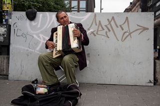 Roma musician in Helsinki, 2011.